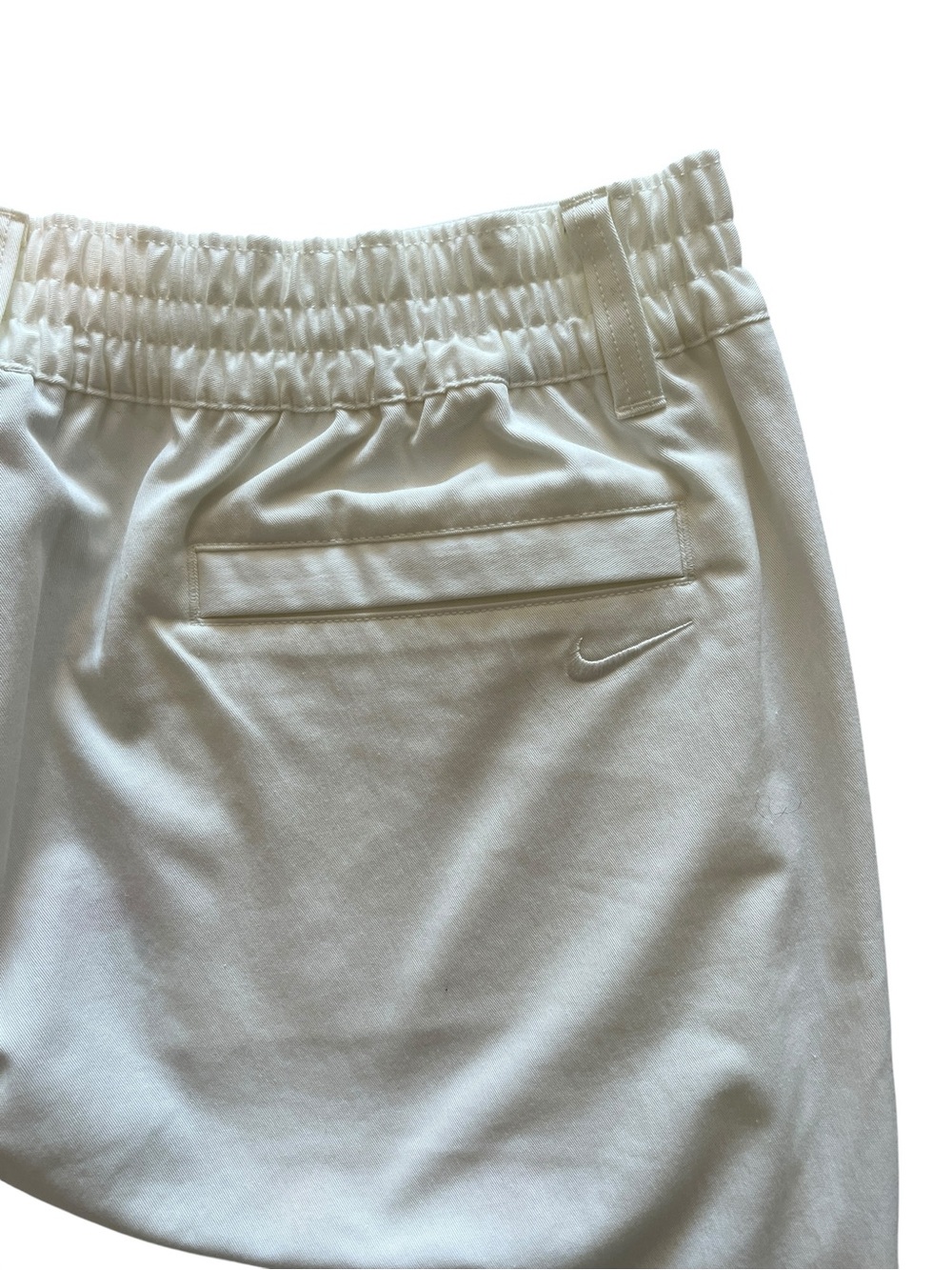 Nike Sportswear Collection
Women's Mid-Rise Twill Trousers Wide Leg Pants-L - Picture 10 of 12